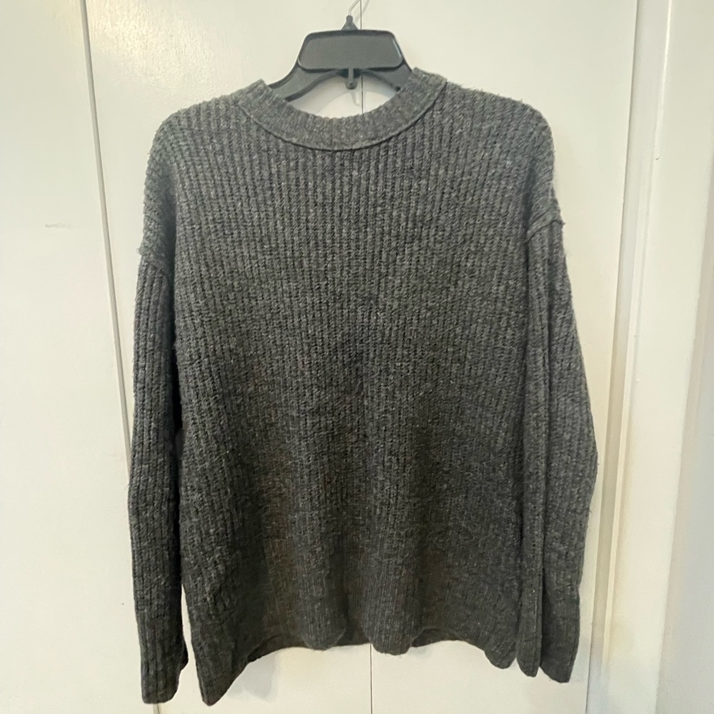 Women’s Gray Oversized Sweater